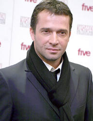 th_59817_james_purefoy_picture_3_122_98lo.jpg