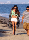 th_41347_Selena_Gomez_at_Ashley_Tisdales_27th_Birthday_Party_on_the_Beach_in_Malibu_July_2_2012_123_122_99lo.JPG