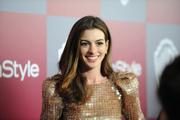 http://img237.imagevenue.com/loc165/th_91896_AnneHathaway01162011InStyleWarnerBrosGoldenGlobesParty49_122_165lo.jpg