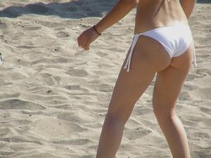 Greek-Beach-Sexy-Girls-Asses-i1pklqw6iv.jpg
