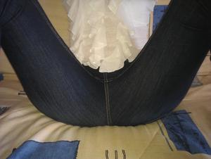 40+ Housewife Wearing Tight Jeans ASS -o40sd0scqv.jpg