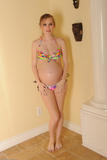 Amanda Bryant - Pregnant 1-v5m0vjmvjr.jpg