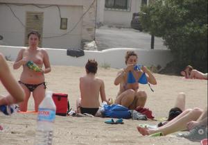 Almería Spain Beach Voyeur Candid Spy Girls -x4iv1hlyxw.jpg