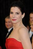 http://img237.imagevenue.com/loc595/th_31265_celebrity_paradise.com_TheElder_SandraBullock1_122_595lo.jpg